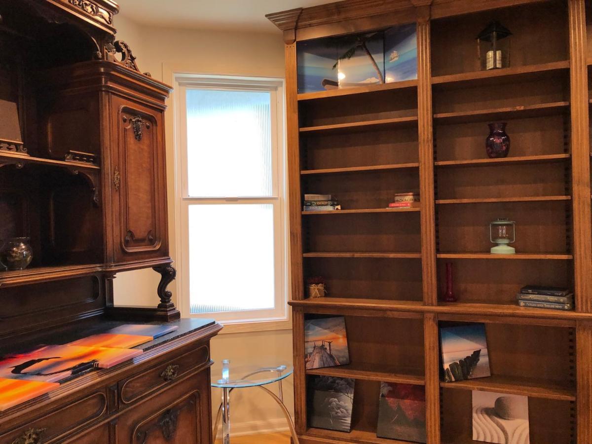 Venice Beach Bnb Rooms - Near Santa Monica Bed & Breakfast *